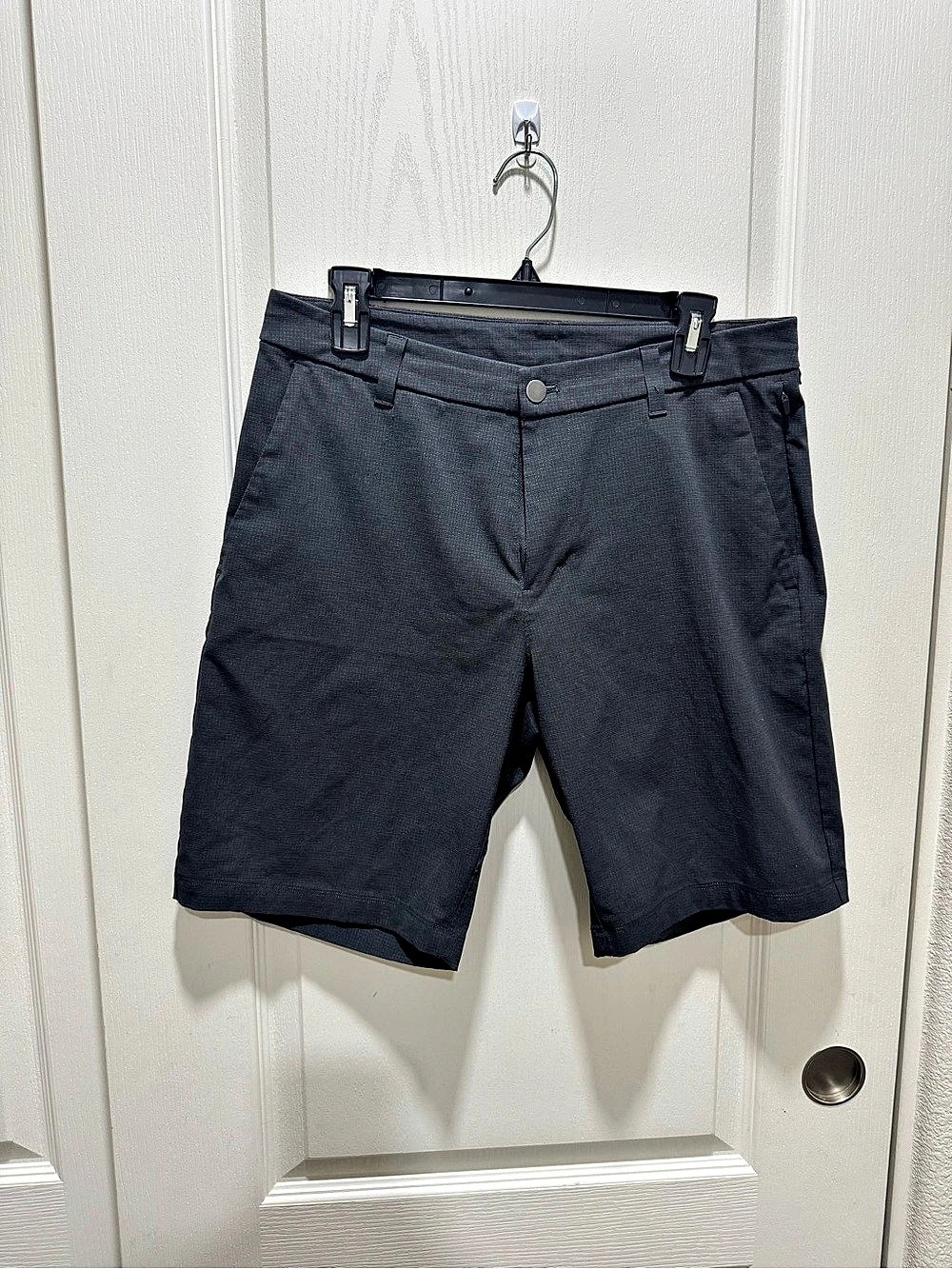Lululemon Men’s Performance Golf Shorts Black Gray Size 31 Stretch